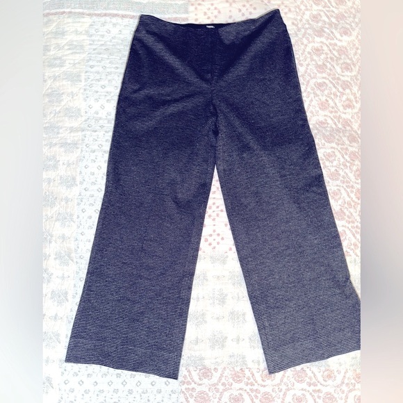Theory wide leg hounds knit pants. Charcoal, Size 6 EUC - Picture 1 of 10